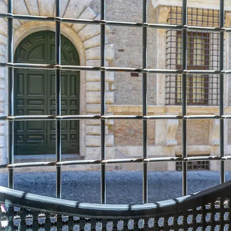 Apartamento Iflat Baroque In Campo De' Fiori *